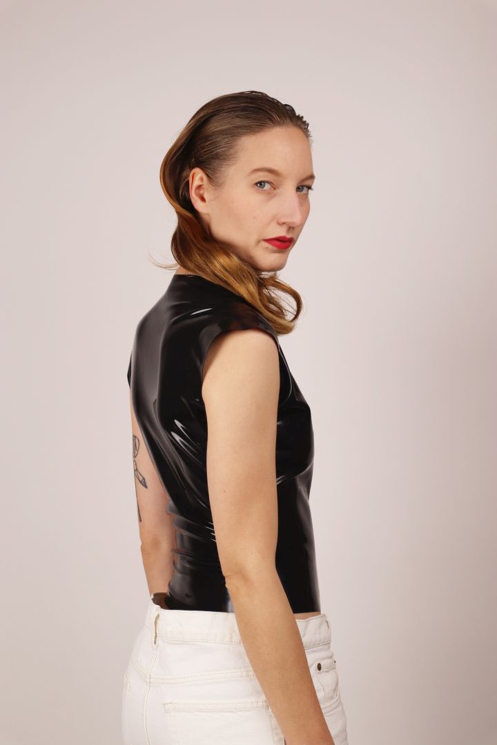 black tarza and jane latex v-line top