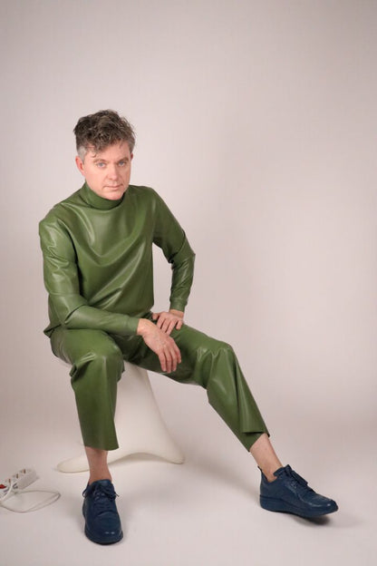 fabian-in-green-latex-flat-front-pants-and-matching-turtleneck